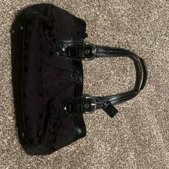 Coach handbag - Picture 1 of 4